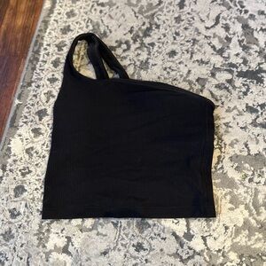 Lulu tank size 2